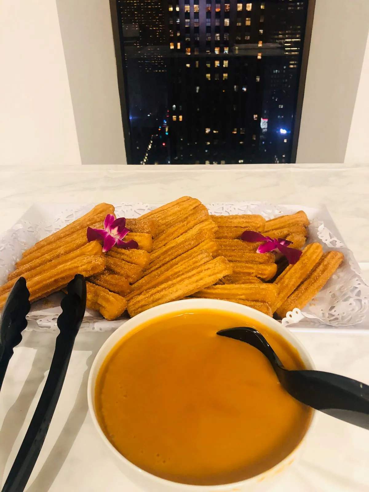Churros and dulce de letche desserts catering
