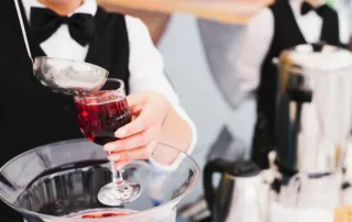 choosing bar glassware