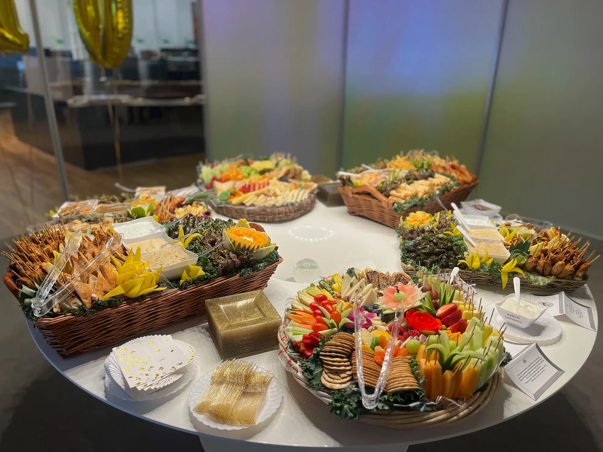 Hors D’Oeuvres Baskets Catering Hors D’Oeuvres Baskets Catering